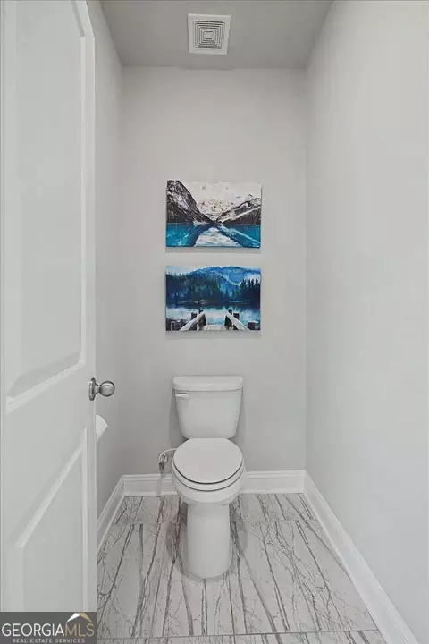 Bath - 131 Longleaf Dr, Canton, GA 30114 photo 5 of 7