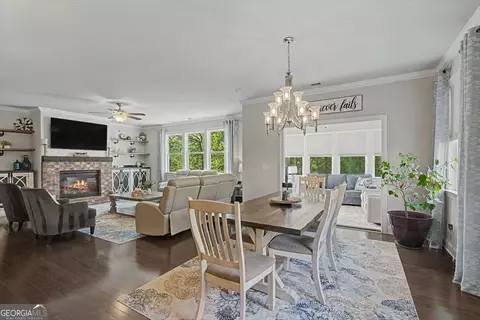 Dining - 131 Longleaf Dr, Canton, GA 30114 photo 1 of 2