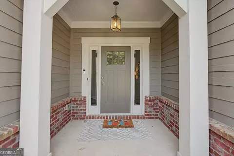 Exterior - 131 Longleaf Dr, Canton, GA 30114 photo 4 of 12