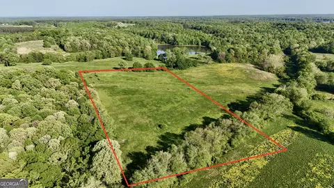 26 Jess Ln, Commerce, GA 30530