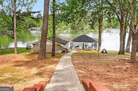 Exterior - 149 Pine Bluff Trl, Jackson, GA 30233 photo 20 of 23