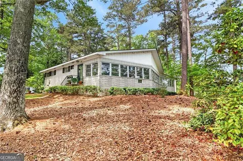 Exterior - 149 Pine Bluff Trl, Jackson, GA 30233 photo 16 of 23