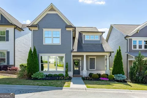 6020 Harbour Mist Dr, Flowery Branch, GA 30542