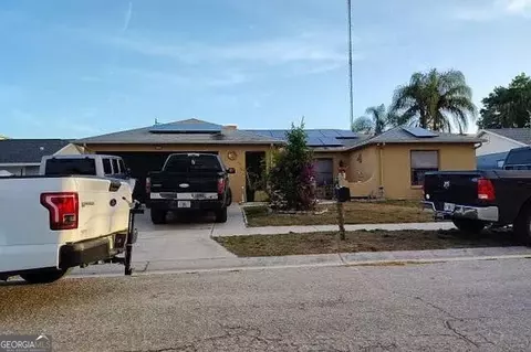 2705 Narcissus Dr, Holiday, FL 34691