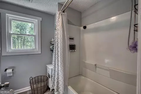 Bath - 119 Collier Rd, Jackson, GA 30233 photo 1 of 6