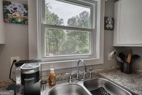 Kitchen - 119 Collier Rd, Jackson, GA 30233 photo 4 of 8