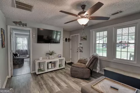 Entry Way - 119 Collier Rd, Jackson, GA 30233 photo 5 of 5