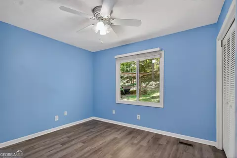 Bedroom - 300 Cumberland Dr, Lagrange, GA 30240 photo 4 of 4