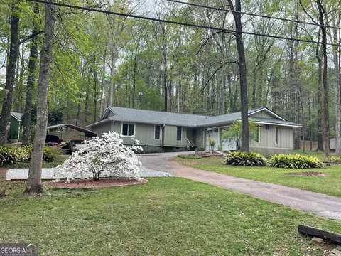 Exterior - 300 Cumberland Dr, Lagrange, GA 30240 photo 14 of 14