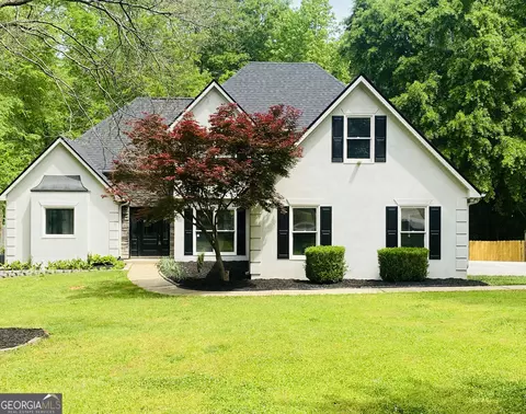 275 Mosby Woods Dr, Newnan, GA 30265
