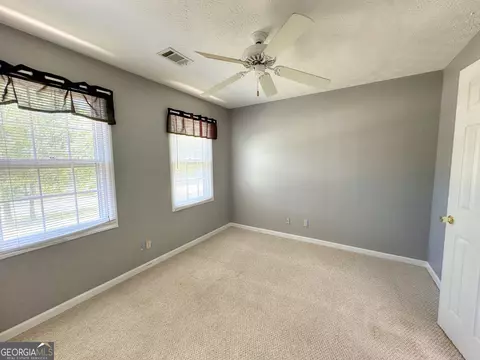 Bedroom - 120 Greenbriar Trl, Lagrange, GA 30241 photo 4 of 4