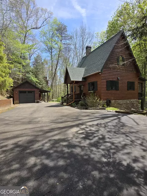 180 Down Under Rd, Blue Ridge, GA 30513