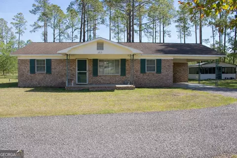 3715 Memorial Dr, Waycross, GA 31503