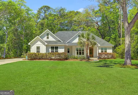 656 Sanderling Trce, Waverly, GA 31565
