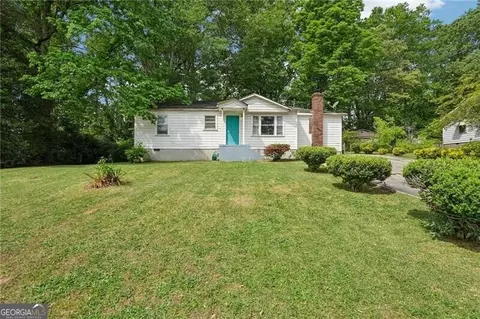 6300 Sweetbriar Dr SW, Mableton, GA 30126