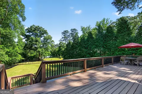 Exterior - 910 Piney Woods Dr, Lagrange, GA 30240 photo 6 of 6