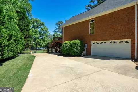 Other - 910 Piney Woods Dr, Lagrange, GA 30240 photo 4 of 11