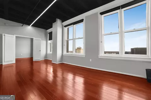 32 Peachtree St NW #1607, Atlanta, GA 30303