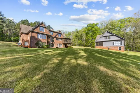 Exterior - 1070 Riverwalk Pointe Rd, Bishop, GA 30621 photo 20 of 24