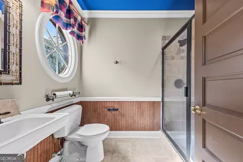 Bath - 1070 Riverwalk Pointe Rd, Bishop, GA 30621 photo 7 of 8