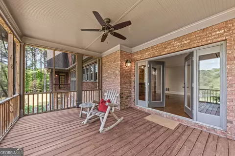 Exterior - 1070 Riverwalk Pointe Rd, Bishop, GA 30621 photo 13 of 24