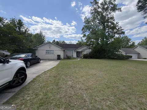 317 Crossbridge Dr, Brunswick, GA 31525