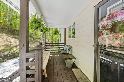 Exterior - 3617 Pea Ridge Rd, Cornelia, GA 30531 photo 3 of 23