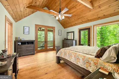 Bedroom - 3617 Pea Ridge Rd, Cornelia, GA 30531 photo 1 of 14