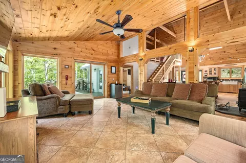 Living - 3617 Pea Ridge Rd, Cornelia, GA 30531 photo 2 of 5