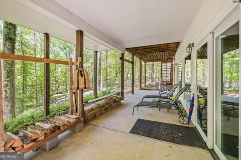 Exterior - 3617 Pea Ridge Rd, Cornelia, GA 30531 photo 10 of 23