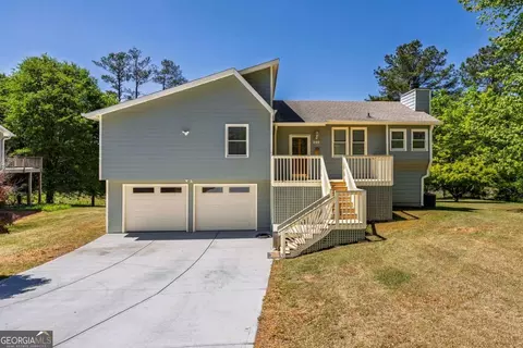 999 Malibu Dr, Marietta, GA 30066