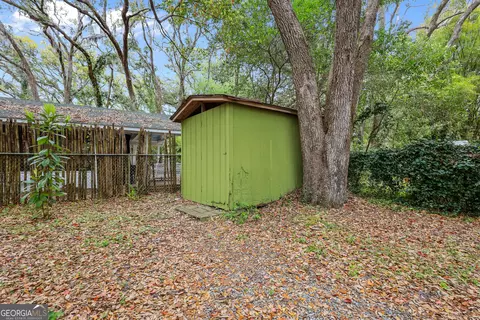 Exterior - 103 Cater St, St. Simons, GA 31522 photo 6 of 10