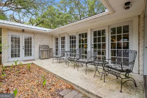 Exterior - 103 Cater St, St. Simons, GA 31522 photo 9 of 10
