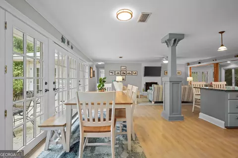 Dining - 103 Cater St, St. Simons, GA 31522 photo 2 of 2