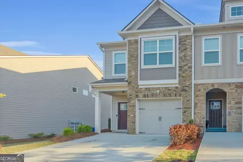 6410 Shalks Crossing Dr, Lithonia, GA 30058