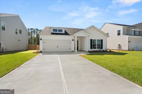 293 Timberlake Dr, Guyton, GA 31312
