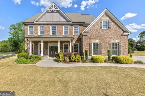 988 Woodtrace Ln, Auburn, GA 30011