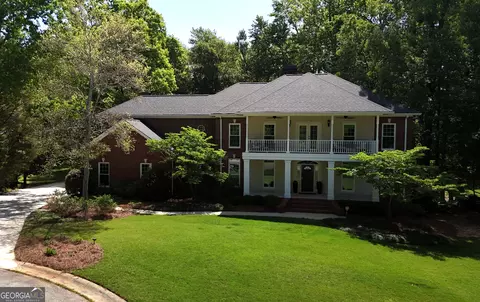 155 Torrey Pines Ct, Newnan, GA 30265