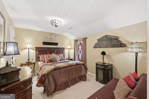 Bedroom - 238 Currahee Cir, Toccoa, GA 30577 photo 3 of 5