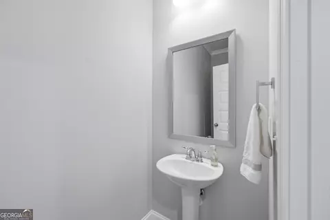 Other - 357 Edgewater Dr, Athens, GA 30605 photo 6 of 9
