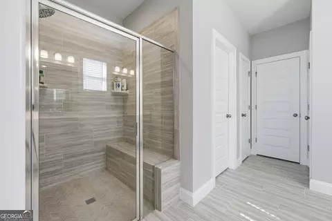 Entry Way - 357 Edgewater Dr, Athens, GA 30605 photo 3 of 4