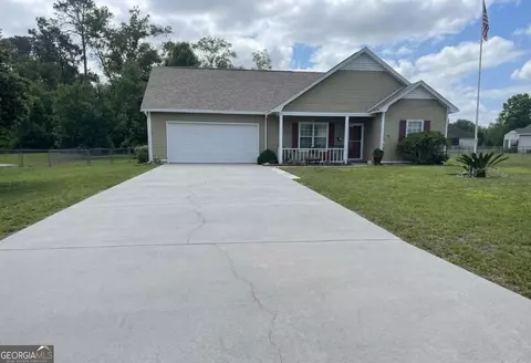 4237 Shadow Wood Dr, Valdosta, GA 31605
