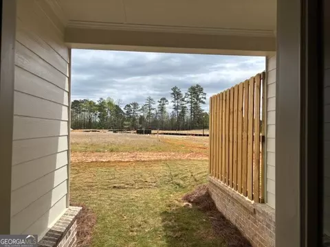 Exterior - 1104 Bartlett Trce, Suwanee, GA 30024 photo 2 of 4