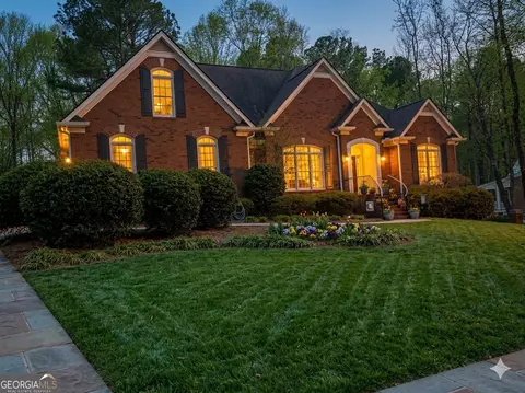 931 Providence Ln, Monroe, GA 30656