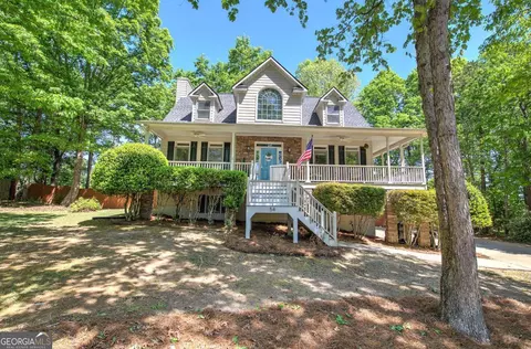 54 Bucky St, Euharlee, GA 30145