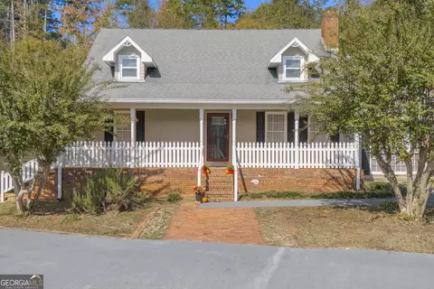 97 Estatohe Cir, Toccoa, GA 30577
