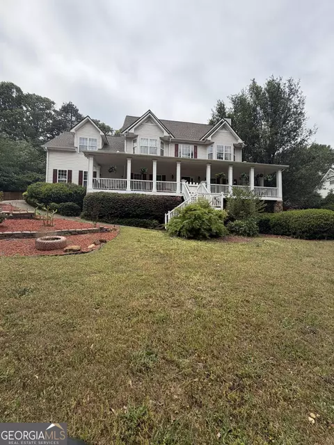 110 Edgewood Dr, Hiram, GA 30141