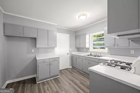 Kitchen - 574 S Sage St, Toccoa, GA 30577 photo 1 of 3