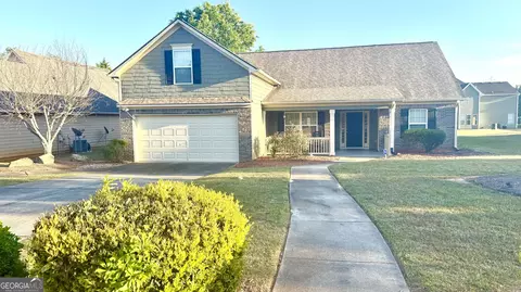 217 Happy Trl, Locust Grove, GA 30248