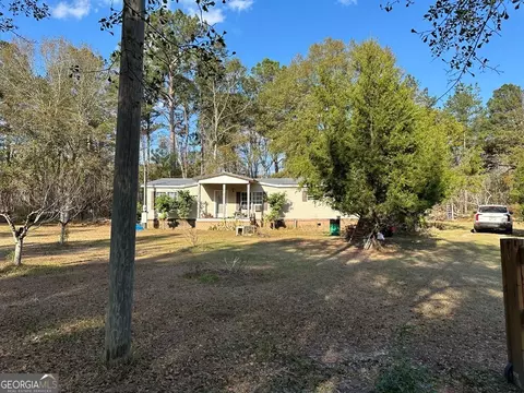 Exterior - 686 Victory Cir, Lyons, GA 30436 photo 12 of 12